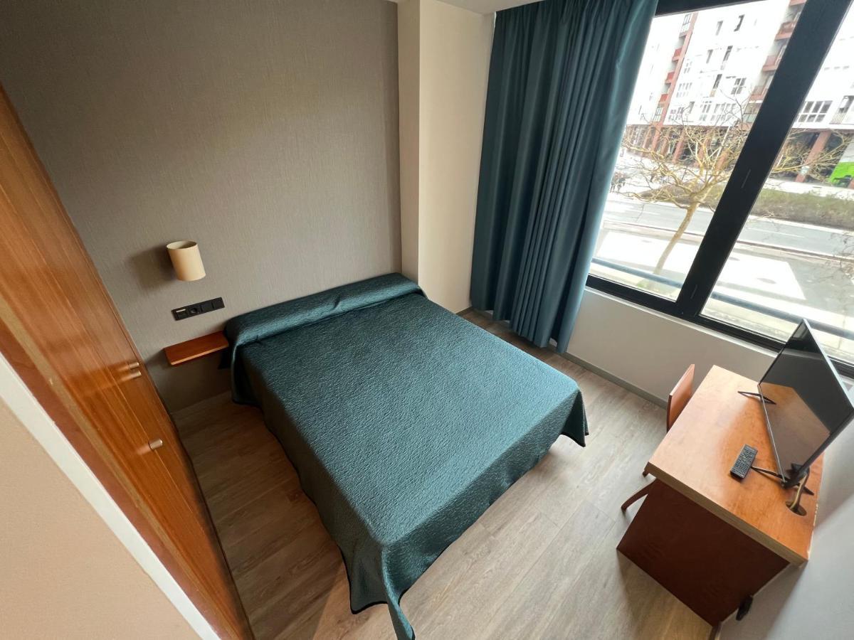 Duque De Wellington Hotel Витория-Гастейс Екстериор снимка
