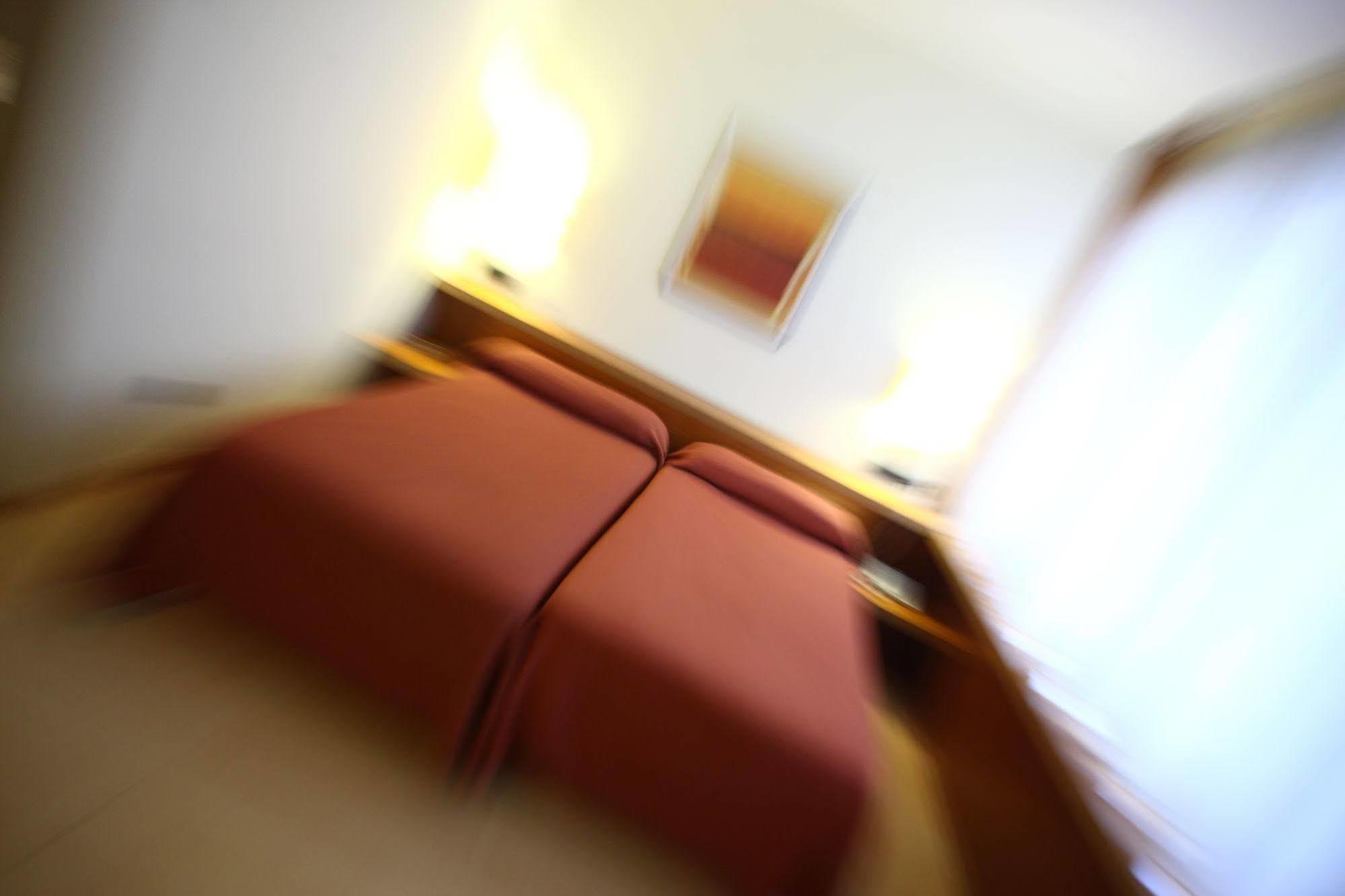 Duque De Wellington Hotel Витория-Гастейс Екстериор снимка